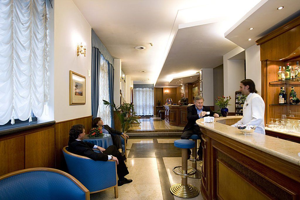 Hotel San Giorgio Naples Interior photo